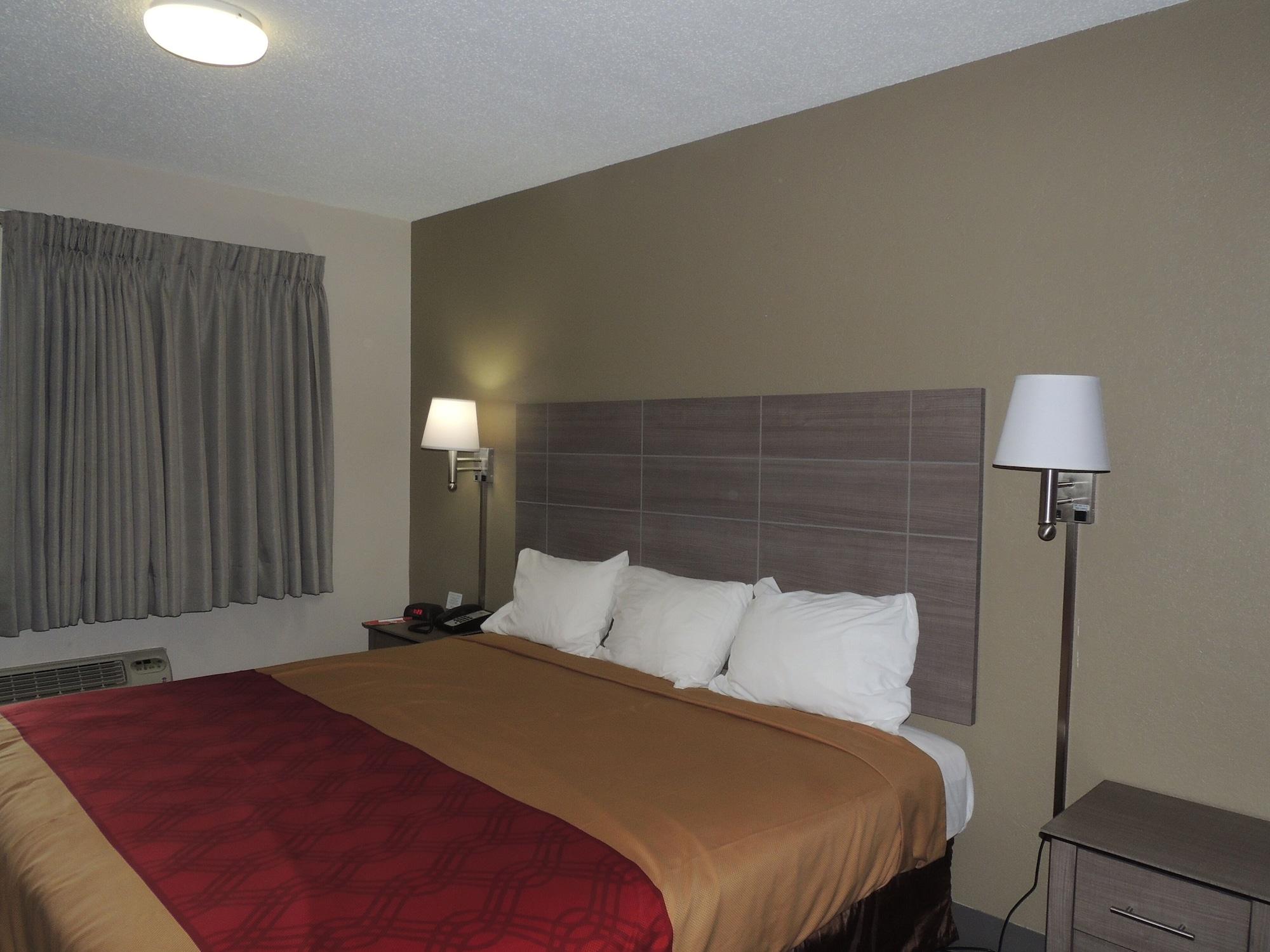 Econo Lodge Dewitt I-90 Eksteriør bilde