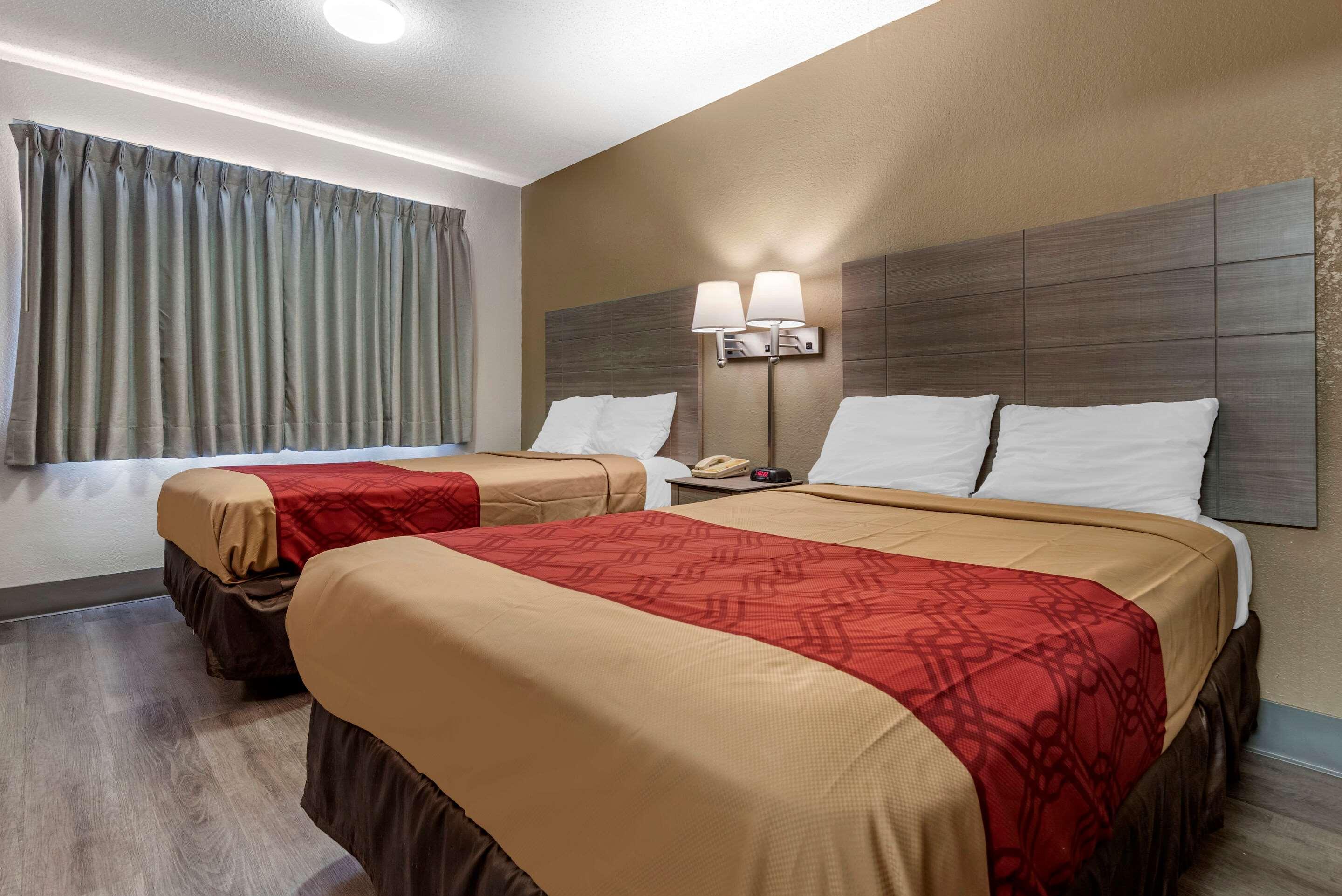 Econo Lodge Dewitt I-90 Eksteriør bilde