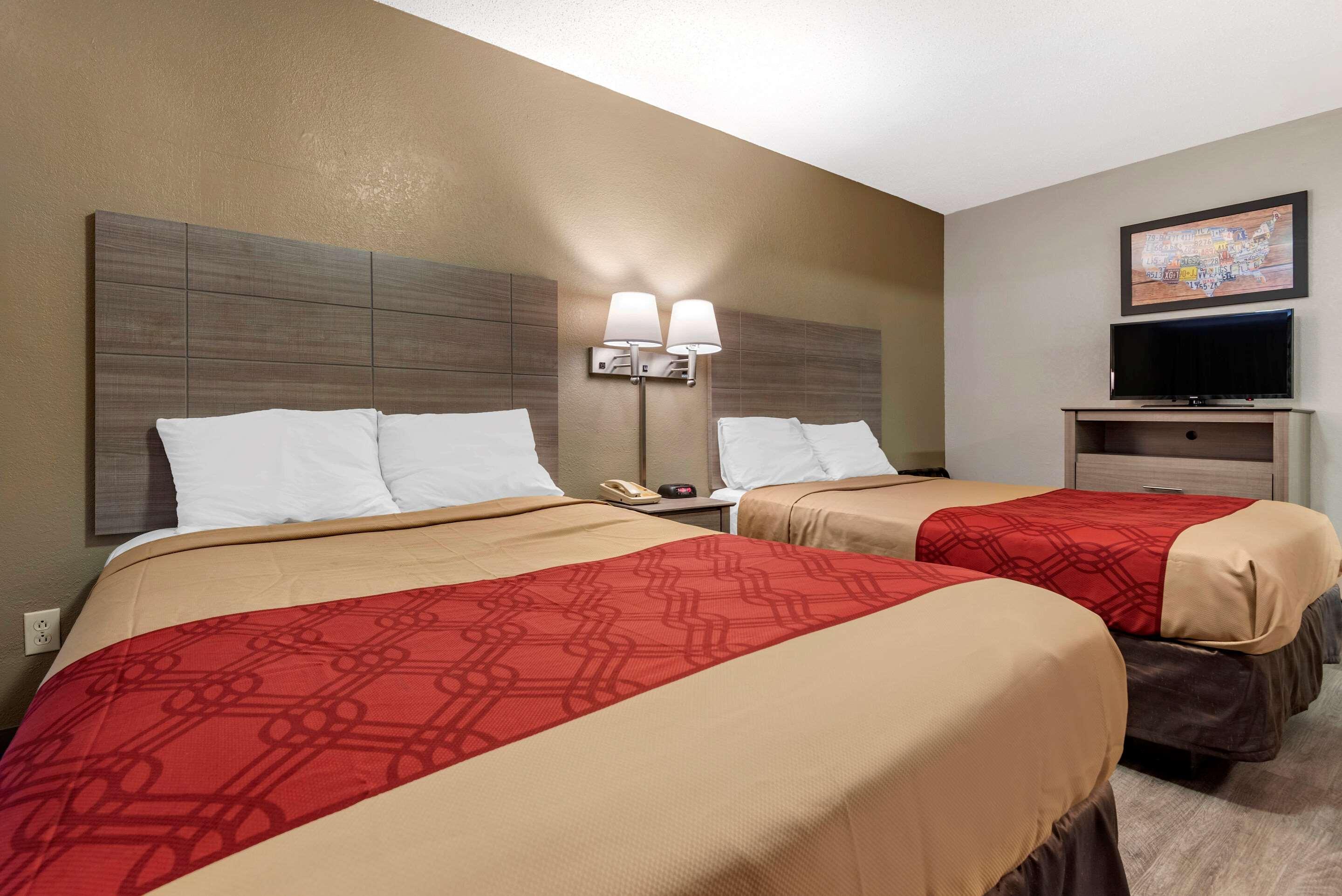 Econo Lodge Dewitt I-90 Eksteriør bilde
