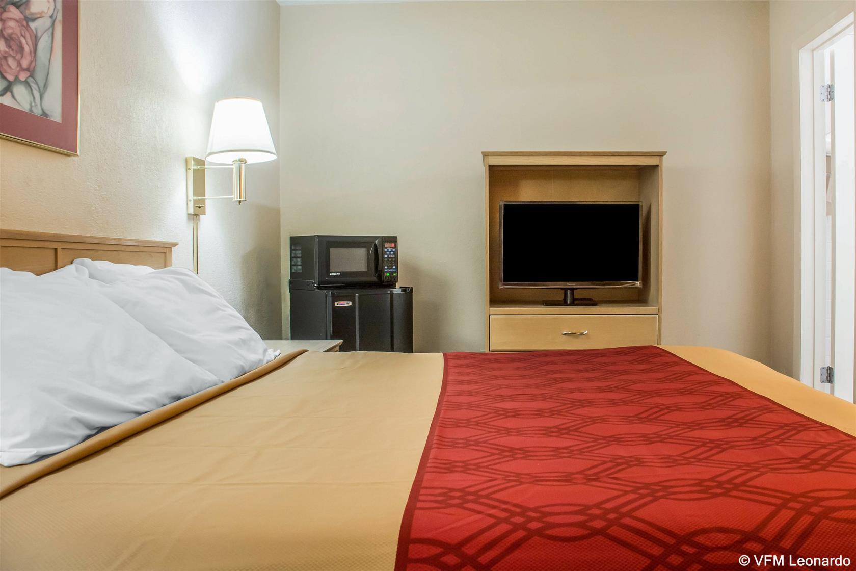 Econo Lodge Dewitt I-90 Eksteriør bilde