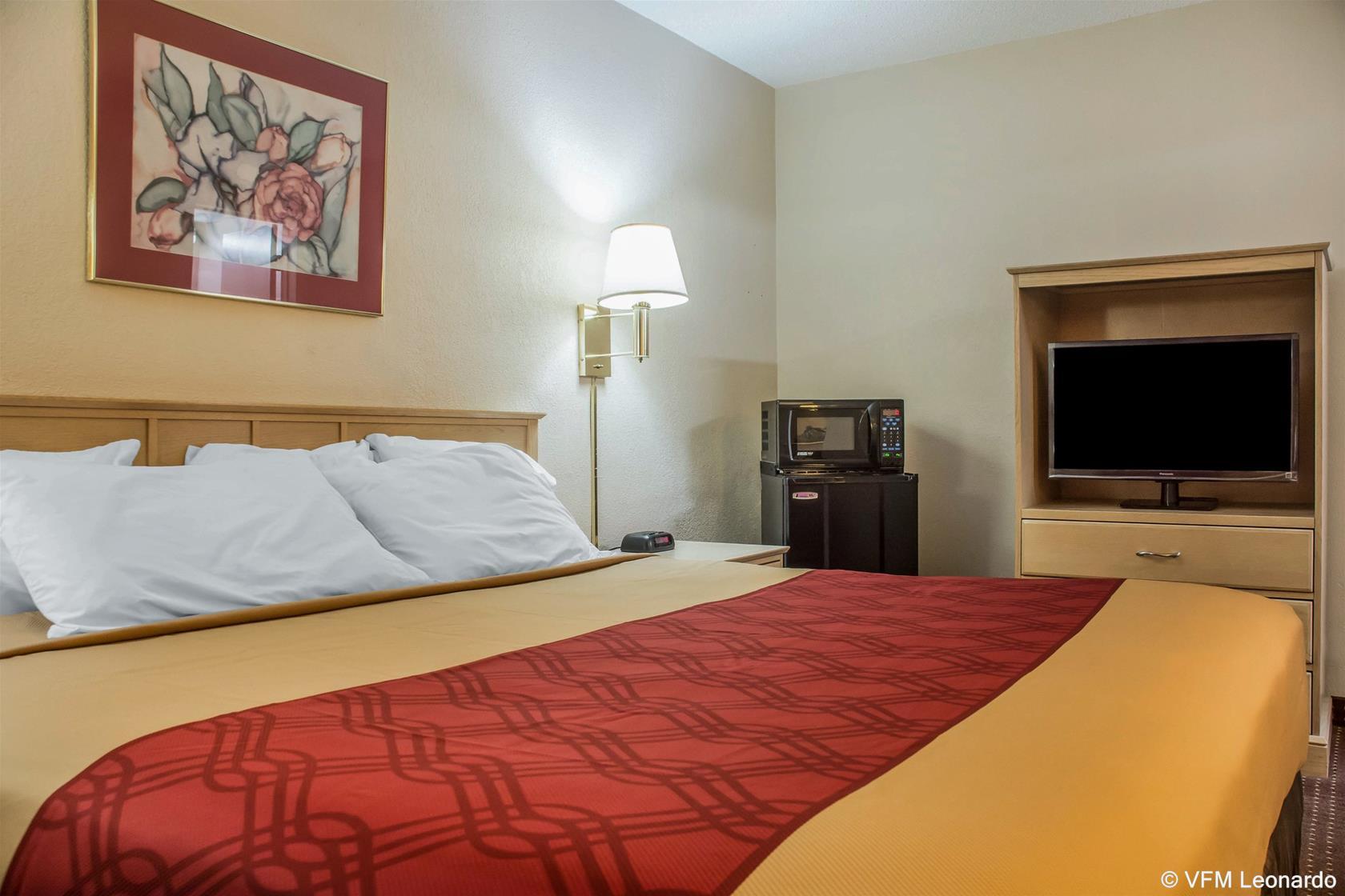 Econo Lodge Dewitt I-90 Eksteriør bilde