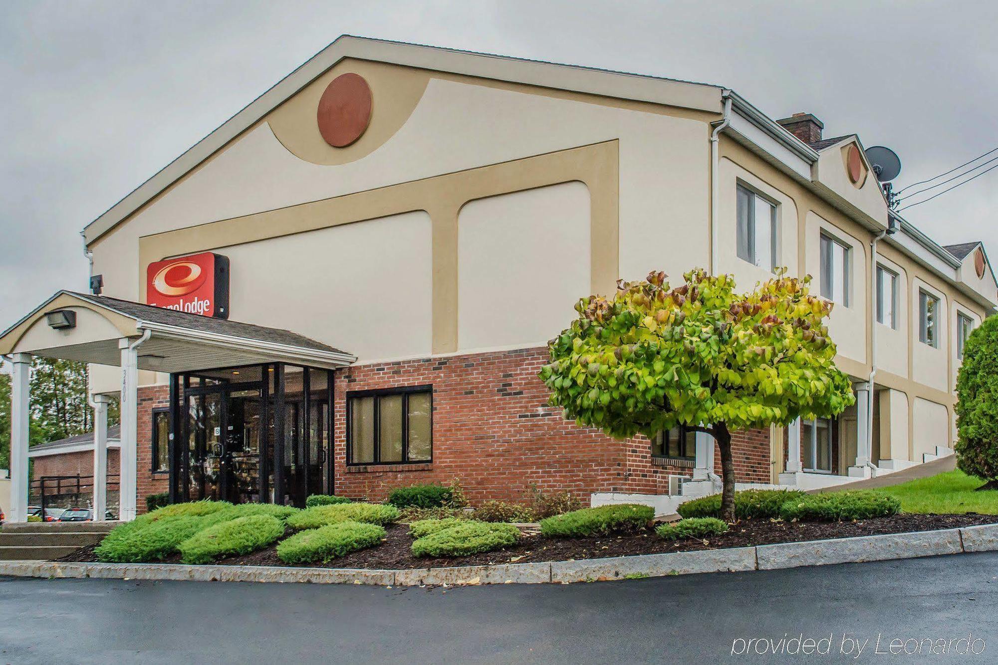 Econo Lodge Dewitt I-90 Eksteriør bilde